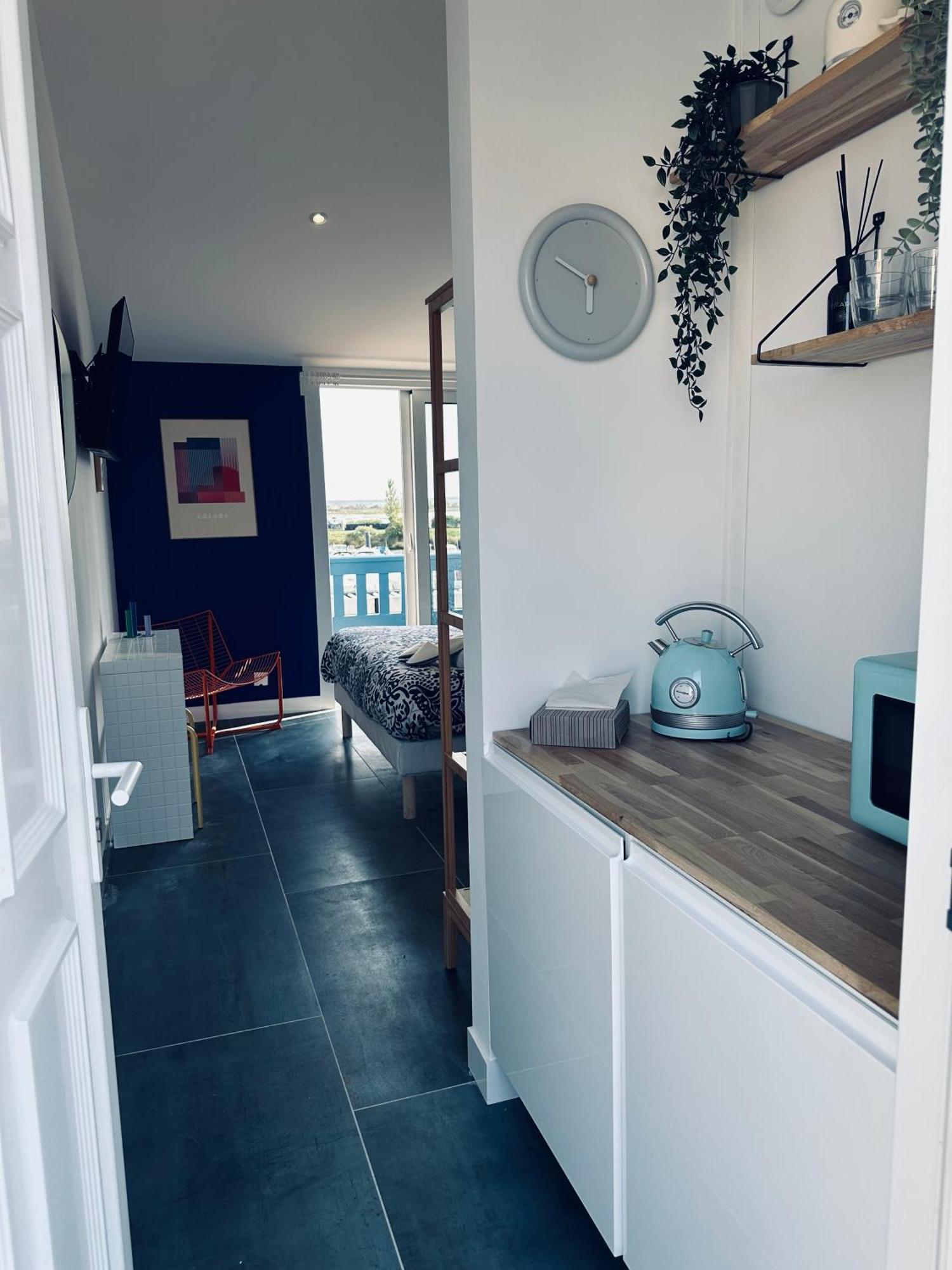 Apartamento Le Logis De L Estuaire Meschers-sur-Gironde Exterior foto